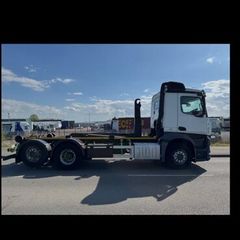 Mercedes-Benz Arocs 2016