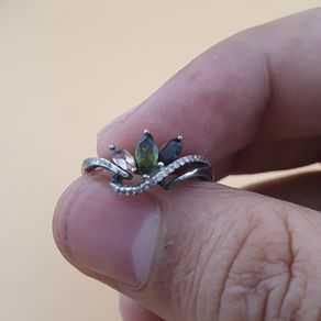 Vintage 925 Sterling silver Tourmaline Ring