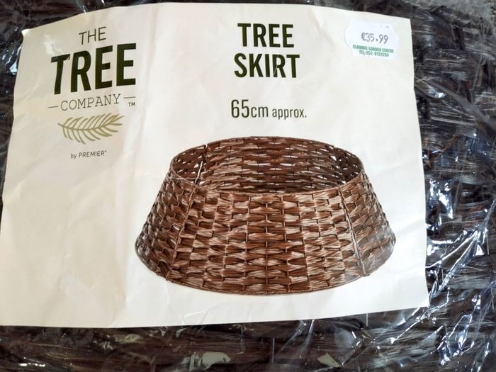 Christmas Tree Skirt 65cm Adjustable in x4 Sections