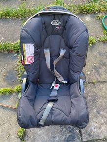 Graco Junior baby car seat