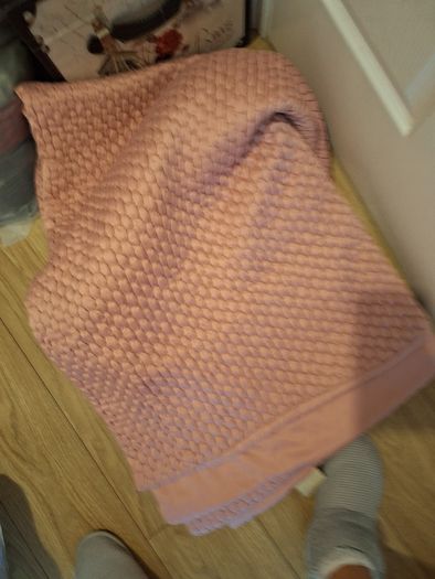 Pink quilted bedspread