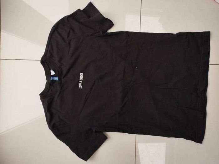 Love and order by H&M T-Shirt