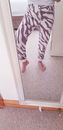 Shein Zebra Pattern Jeans - Size 10