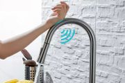 Kitchen faucet