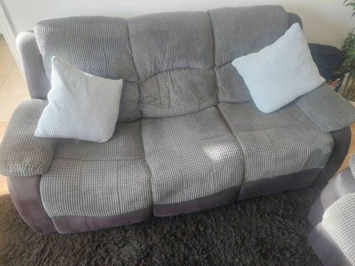 3 Seater Suite +1+1 recliners