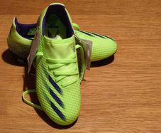 Adidas soccer boys shoes Brand New