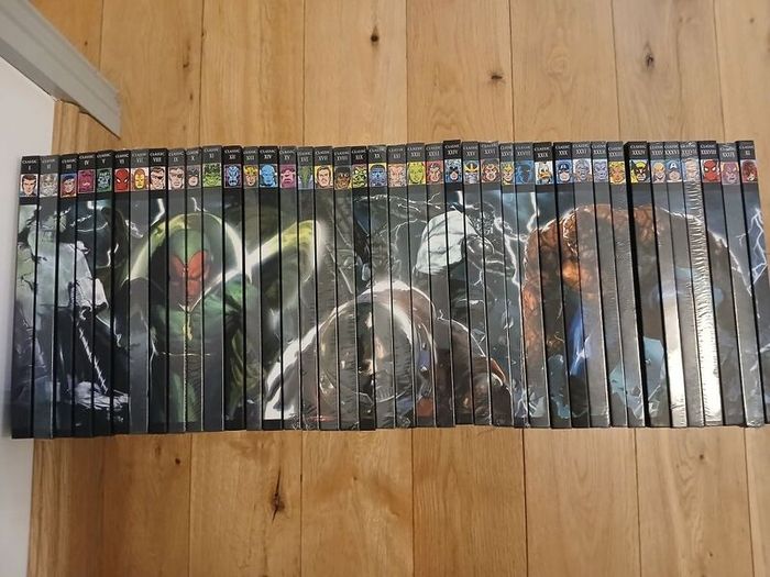 The Ulimate Marvel Graphic Novels Collection i-xl