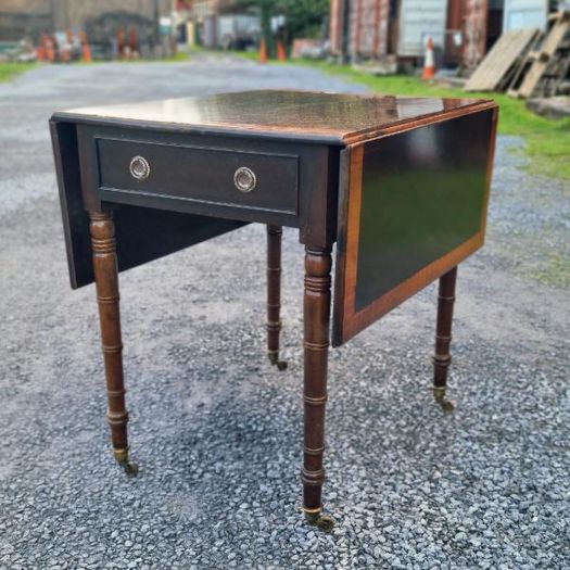 Drop Leaf Table KAS1349