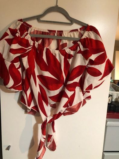 Ladies top size M