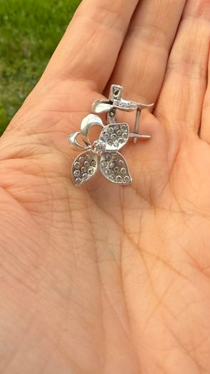 925 Sterling Silver Flower Earrings