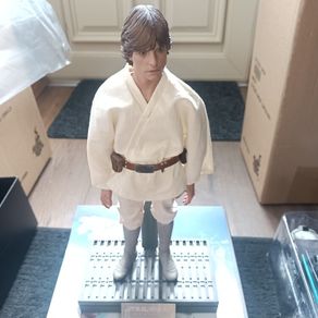 Hot Toys 1/6 MMS297 IV A New Hope Luke Skywalker Normal Version