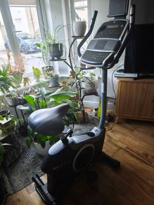NordicTrack GX 2.7 U Upright Exercise Bike