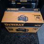 dewalt radio Image 2