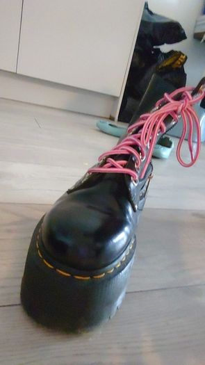 Doc Marten Jadon max