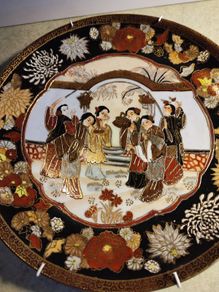 Stunning Chinese Qianlong Priode Hinging Plate