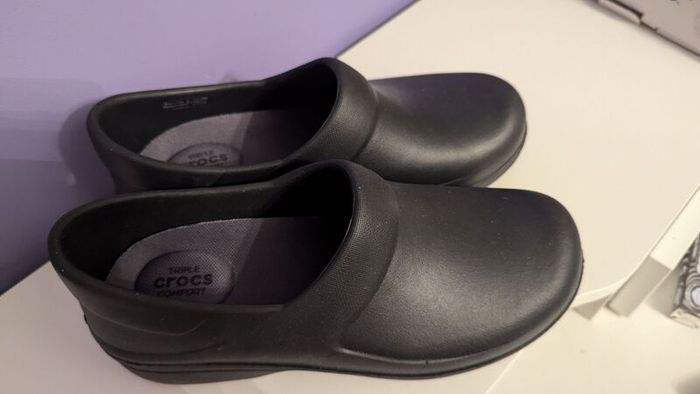 work slip on crocs size 4-5 black