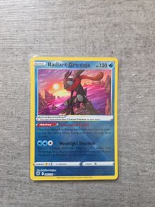 Radiant Greninja 46 Pokemon Astral Radiance