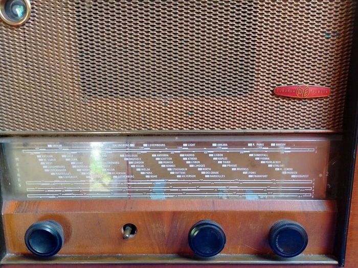 PYE Dundrum Ireland vintage radio