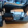 Singer sewing machine Image 4