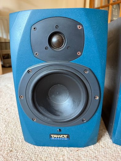 Tannoy Reveal Powered Monitor Speakers