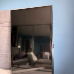 Samsung 48" TV