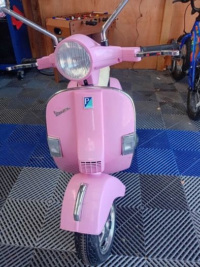 Kayto Vespa Electric Scooter