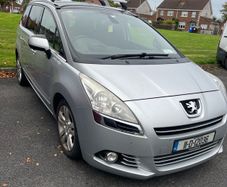 Peugeot 5008 panoramic roof NCT Jan 2027