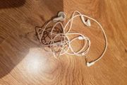 Havit Wired Earphones with Mic - White