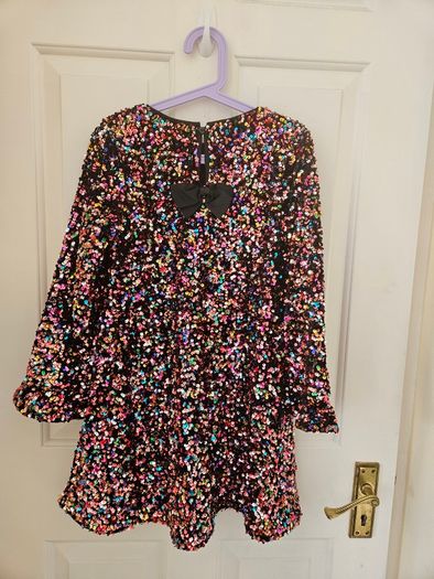 Girls Dress Age 8/9