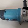 Makita 9067 180mm 7" Angle Grinder 110v Image 4