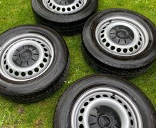 VW T6 tyres set