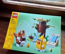 Retired LEGO Spring Animal Playground 40709 - New and Sealed