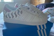 Adidas Superstars