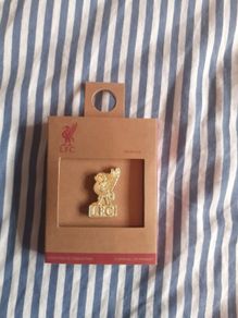 liverpool badge