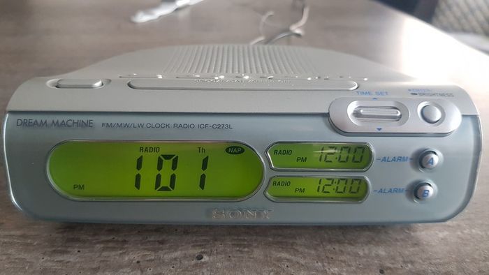 Sony Alarm Clock Radio