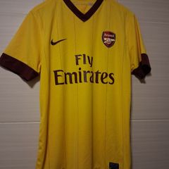 Arsenal Jersey. Official Nike Arsenal Mens Away Jersey From Season 2010 / 2011.Authentic Original From The Time. Not A Modern Day Remake.