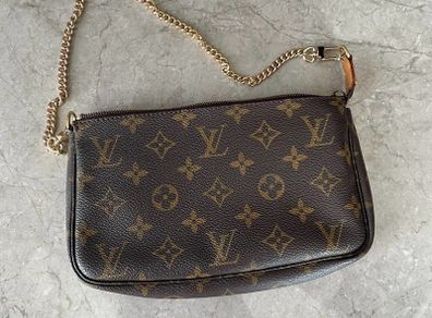 Louis Vuitton Pochette