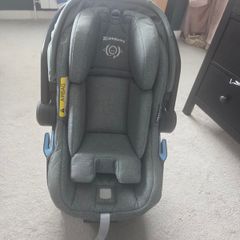 Uppababy vista V2
