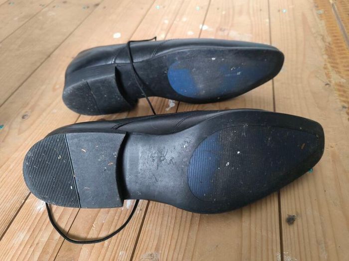 formal shoe
