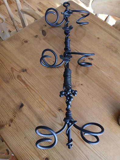 Heavy Duty Vintage Wrought Iron Six Bottle Wall Hanging Wine Rack