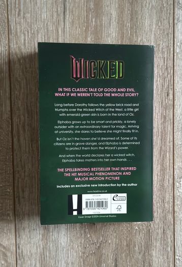 Wicked (by Gregory Maguire) Book