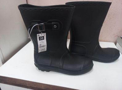 wellies