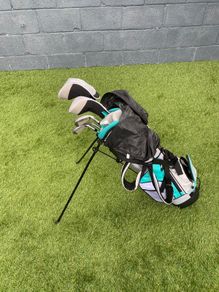 Junior left handed golf clubs