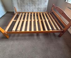 Queen bed
