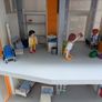 Playmobil hospital with extra floor and helicopter pad Image 4