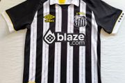 2023 Santos FC Umbro Jersey Size M adults