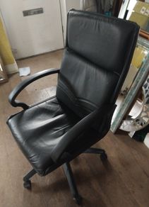 leather office chair