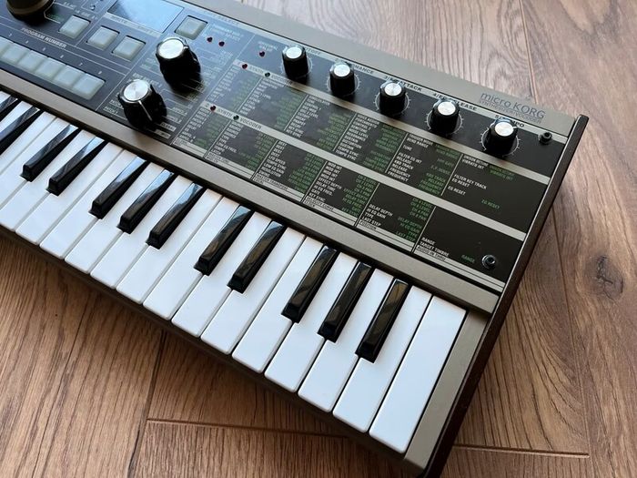 Korg microKORG