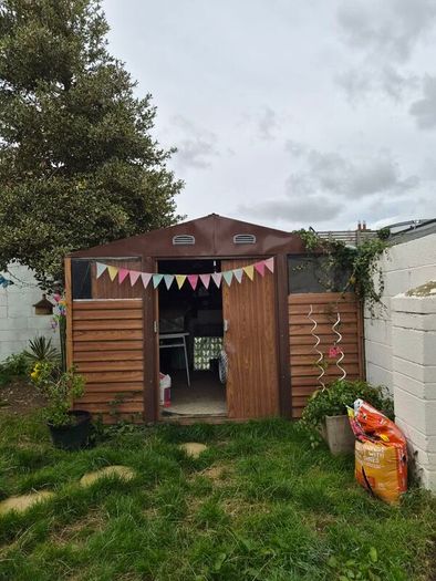 Shed,metal