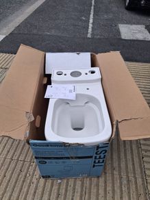 Goodhome Toilet